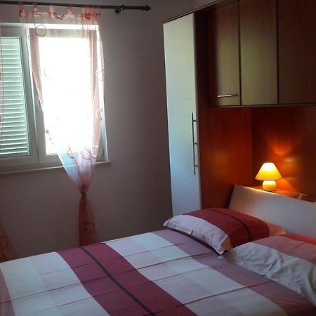 Apartman Barbat-Za Cijelu Obitelj Barbat na Rabu Bagian luar foto