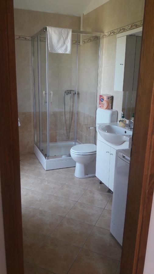 Apartman Barbat-Za Cijelu Obitelj Barbat na Rabu Bagian luar foto
