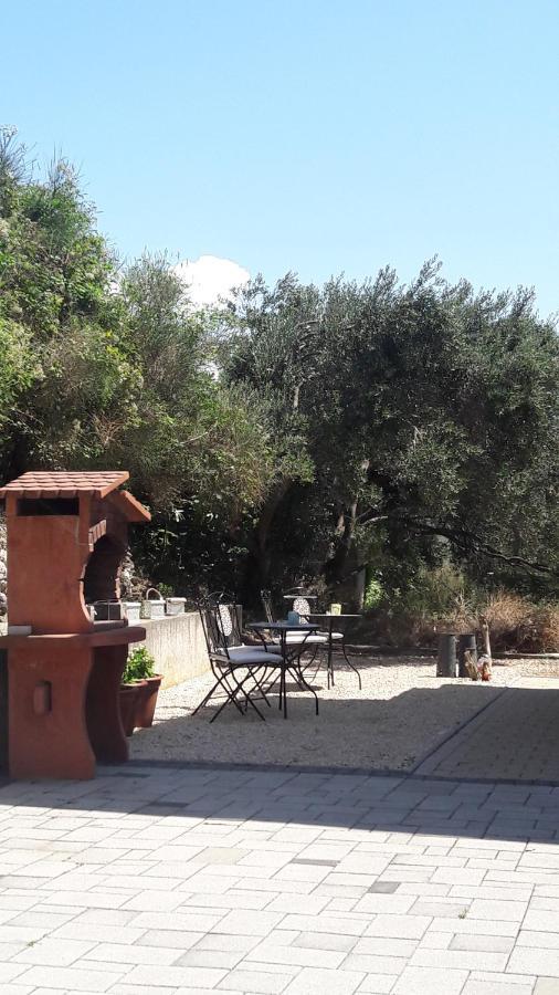 Apartman Barbat-Za Cijelu Obitelj Barbat na Rabu Bagian luar foto